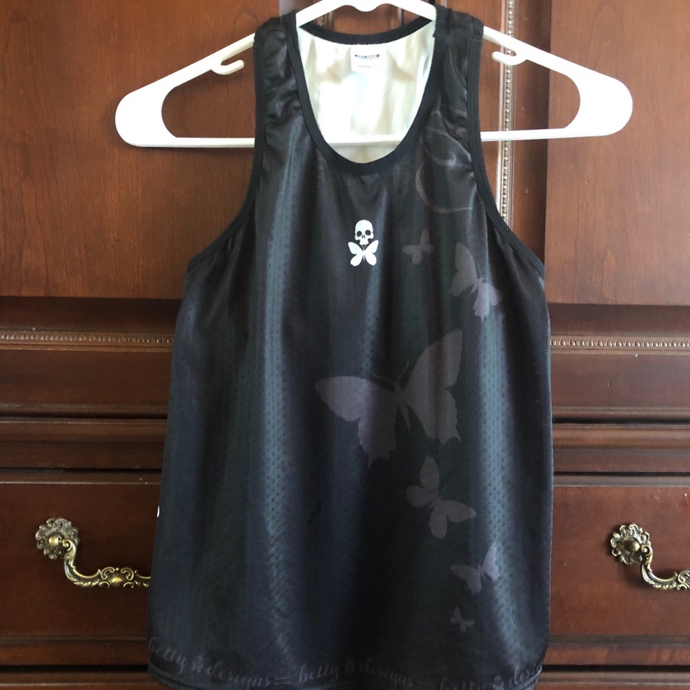 Betty Designs Tri Top with Shelf Bra Small